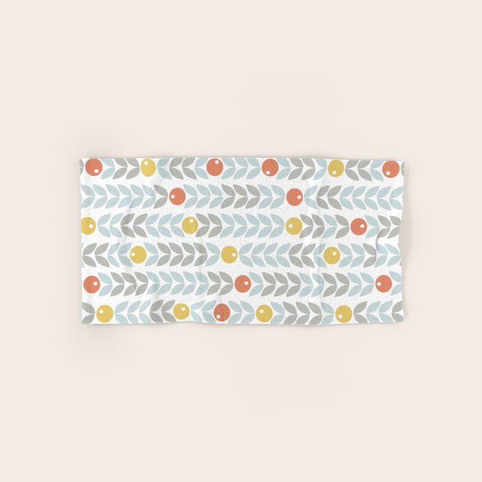 Mid Century Modern Retro Leaf And Circle Pattern Bath Towel