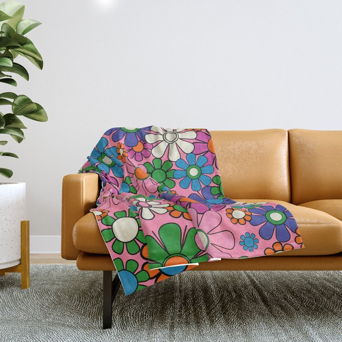 Groovy Retro Garden Colorful 60s 70s Pink Floral Pattern Throw Blanket