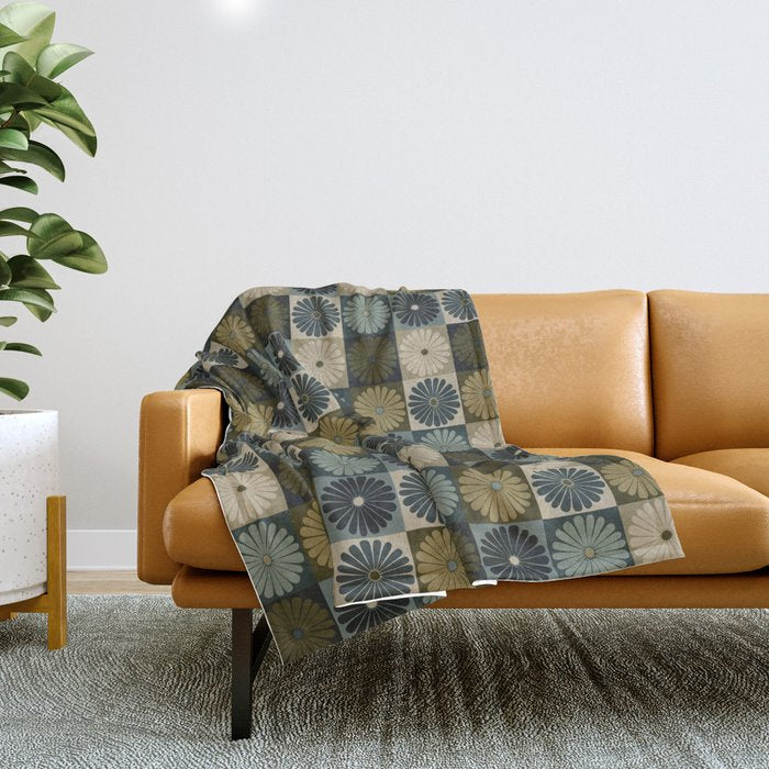 Retro Flowers Check Pattern V Throw Blanket