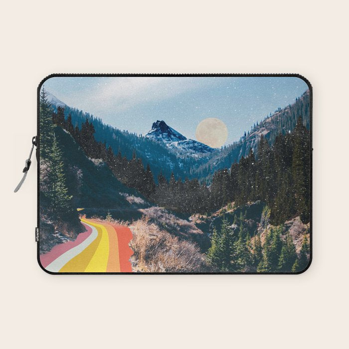1960'S Style Mountain Collage Laptop Sleeve