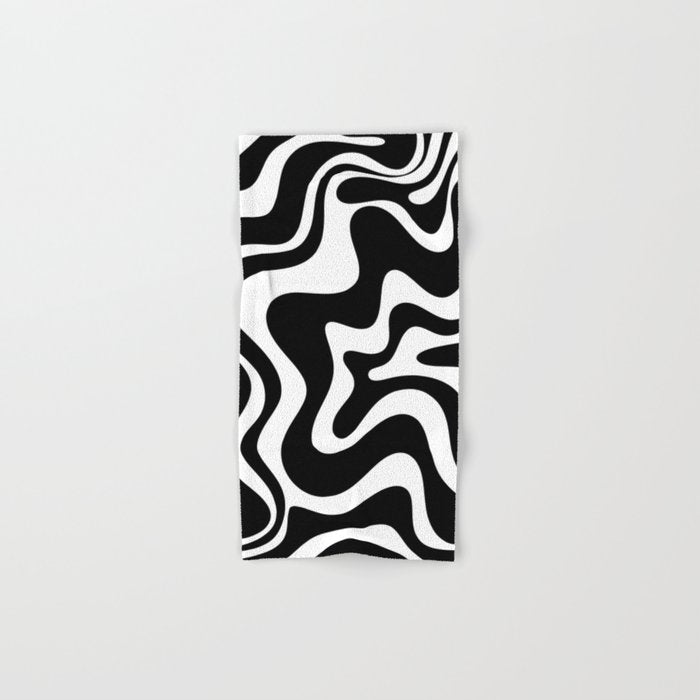 Liquid Swirl Abstract Pattern In Black And White Bath Towel
