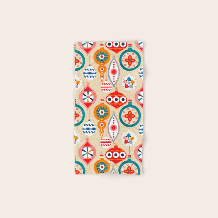 Retro Christmas Ornaments Pattern Bath Towel