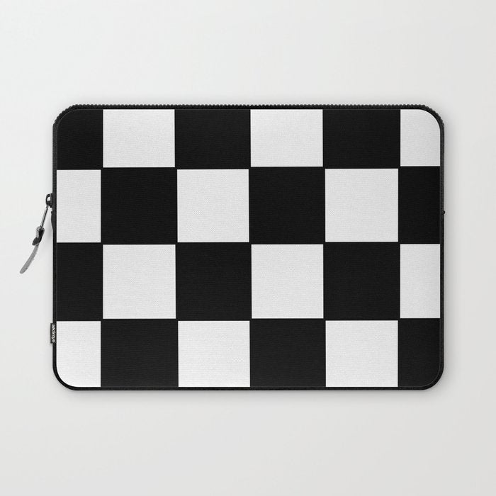 Checkered,Black And White Checked Pattern.Gingham. Laptop Sleeve