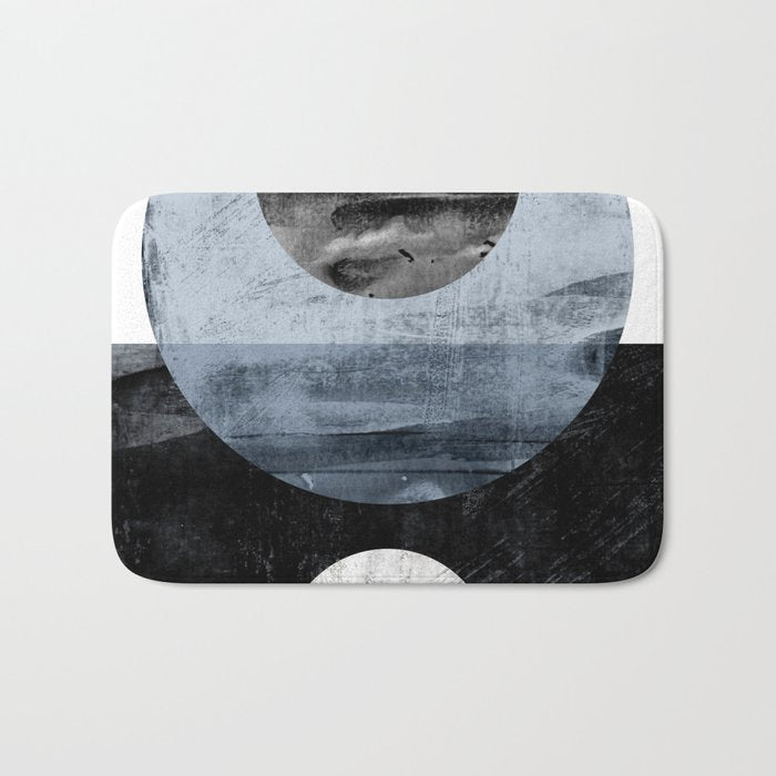 Circles Black And White Geometric Mid-Century Modern Abstract Bath Mat