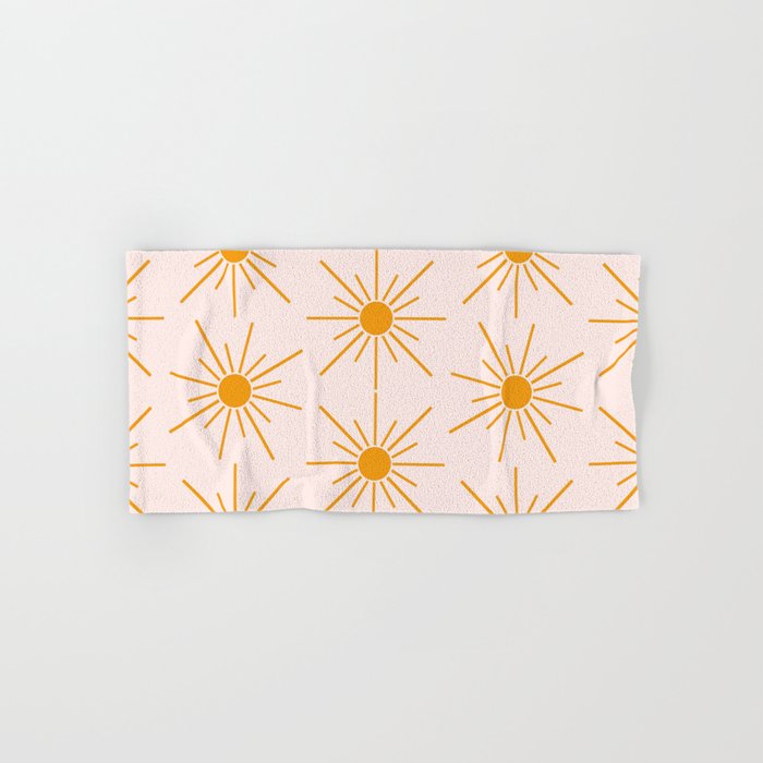 Sun Pattern On Pink Background Bath Towel