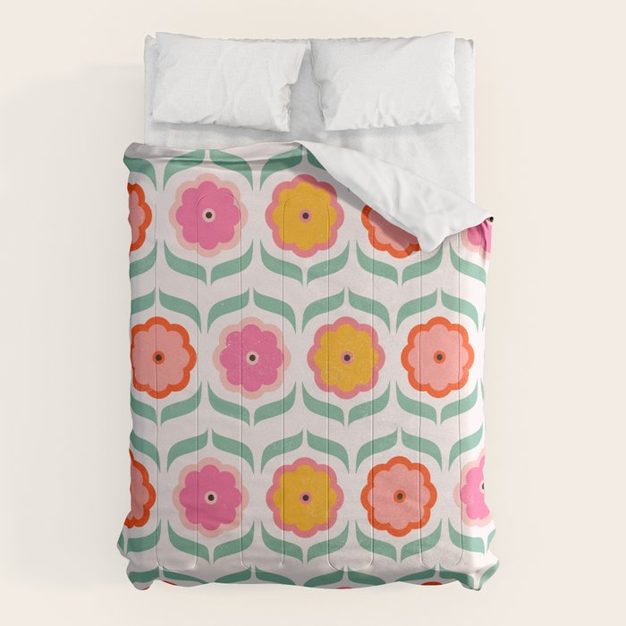 Bright Retro Geometric Pattern Comforter