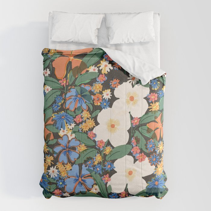 Grandma'S Garden Dark Background Comforter