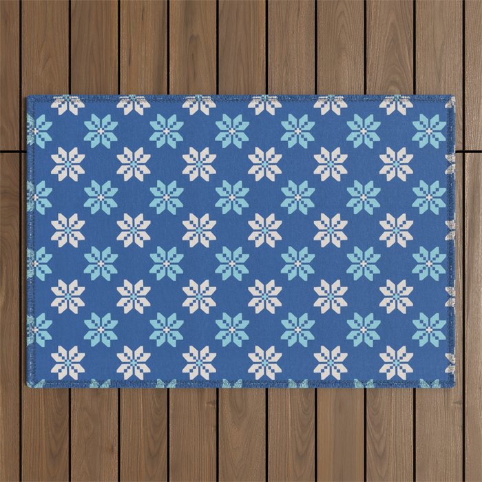 Contrasting Blues: Bethlehem Star Mosaic Outdoor Rug