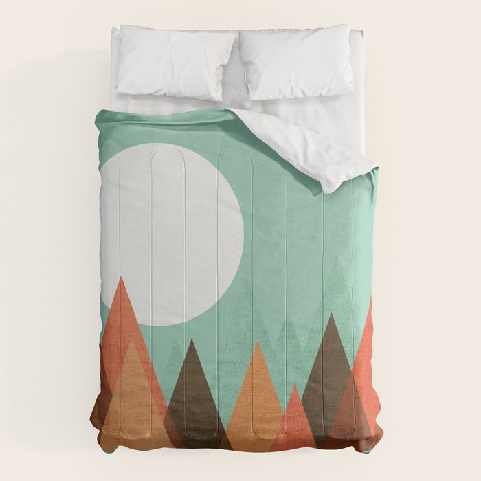 From The Edge Of The Mountains Comforter