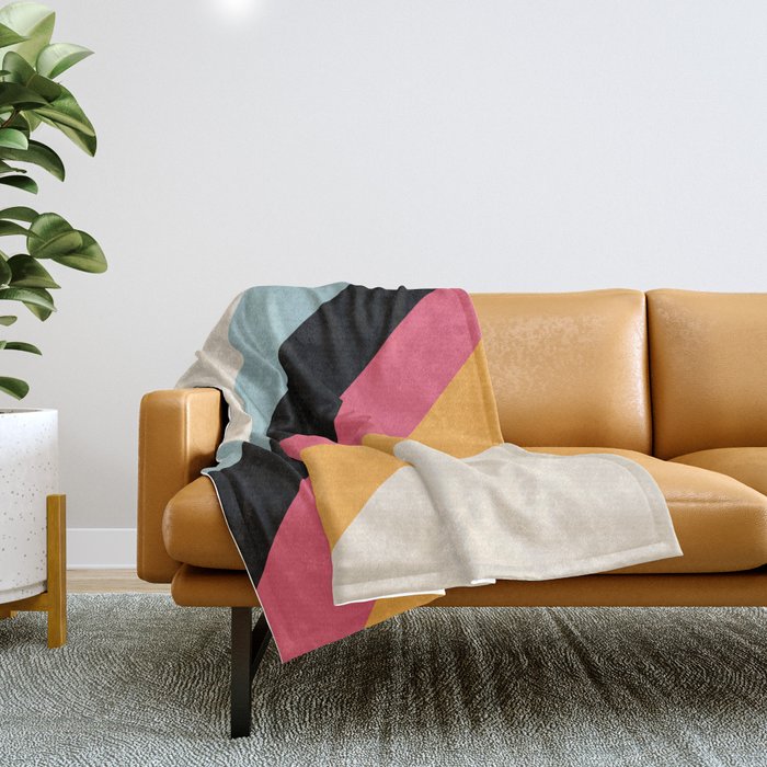 Hariasa - Classic Colorful Abstract Minimal Retro 70s Style Stripes Design Throw Blanket