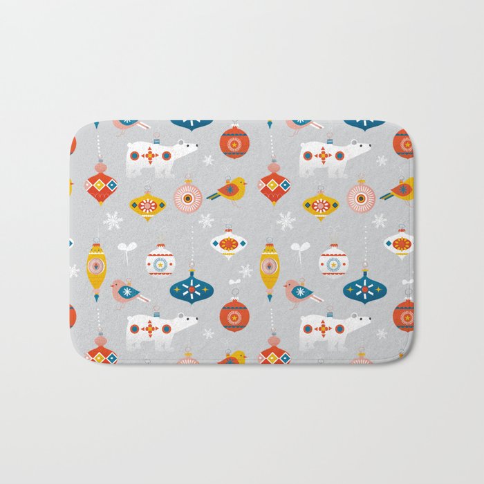 Christmas Vintage Decorations With Bear And Bird Bath Mat