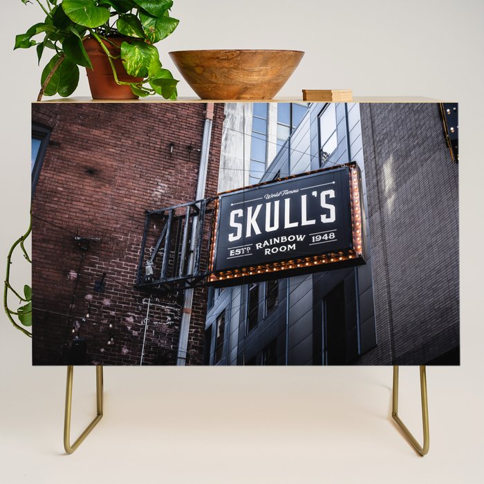 Skull'S Rainbow Room Nashville Tennessee Credenza