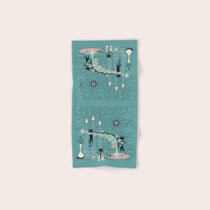 Retro Naughty Kitty Christmas Bath Towel