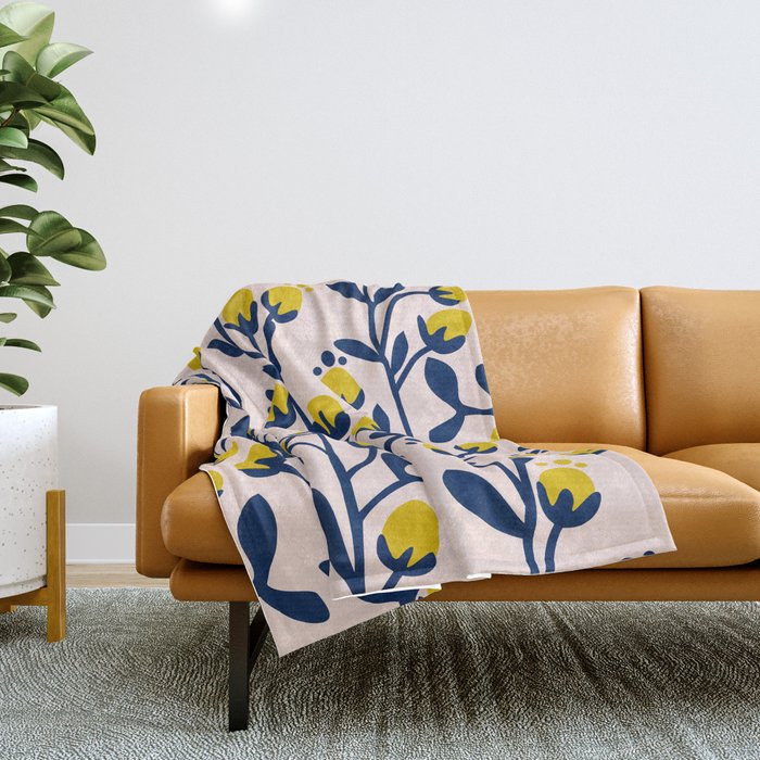 Garden Dreamer: Flower Buds Throw Blanket