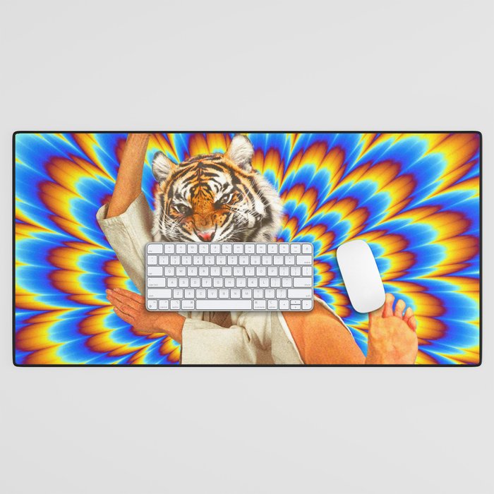 Fighting Tiger - Optical Illusion  Desk Mat