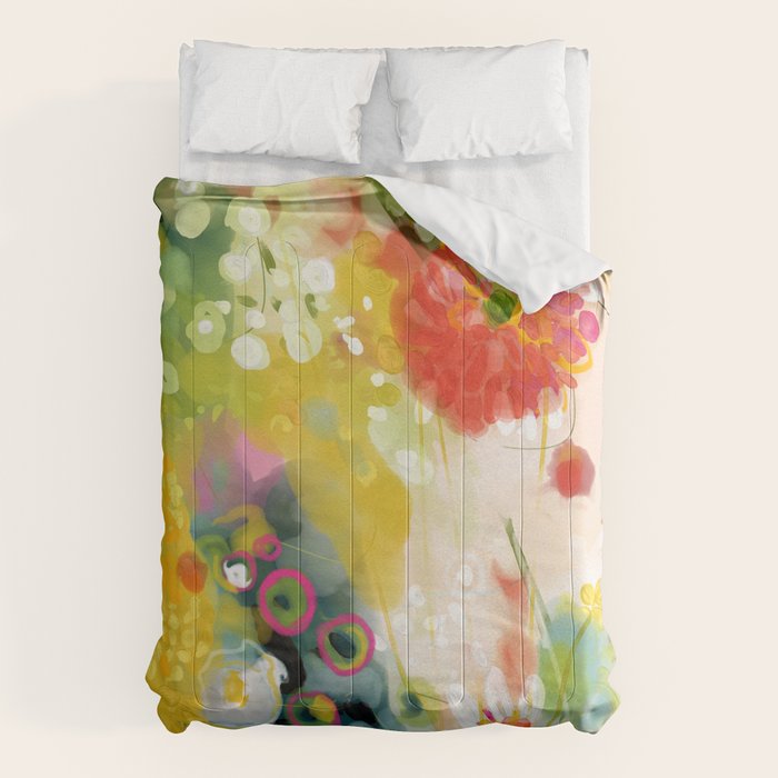 Abstract Floral Art In Yellow Green And Rose Magenta Colors Comforter