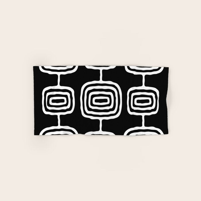 Mid Century Modern Atomic Rings Pattern 771 Black And White Bath Towel