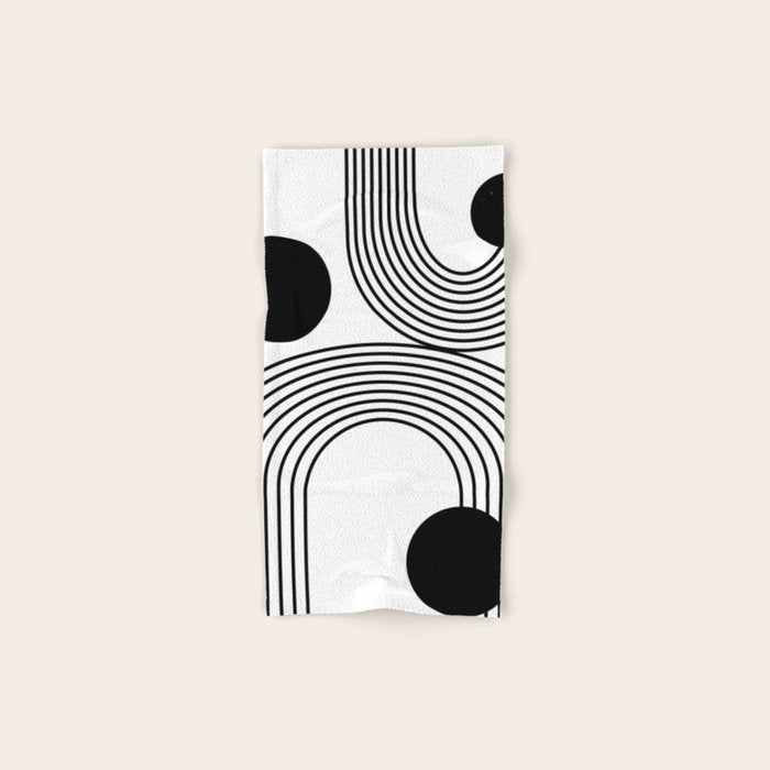 Modern Minimalist Line Art In Black And White Bath Towel